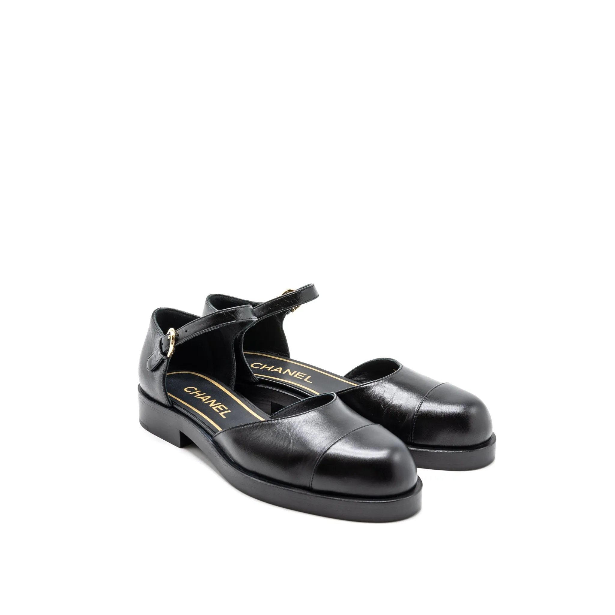 Gloss-Finish Chanel Size 36.5 Mary Janes Shoes Shiny Goatskin Black L