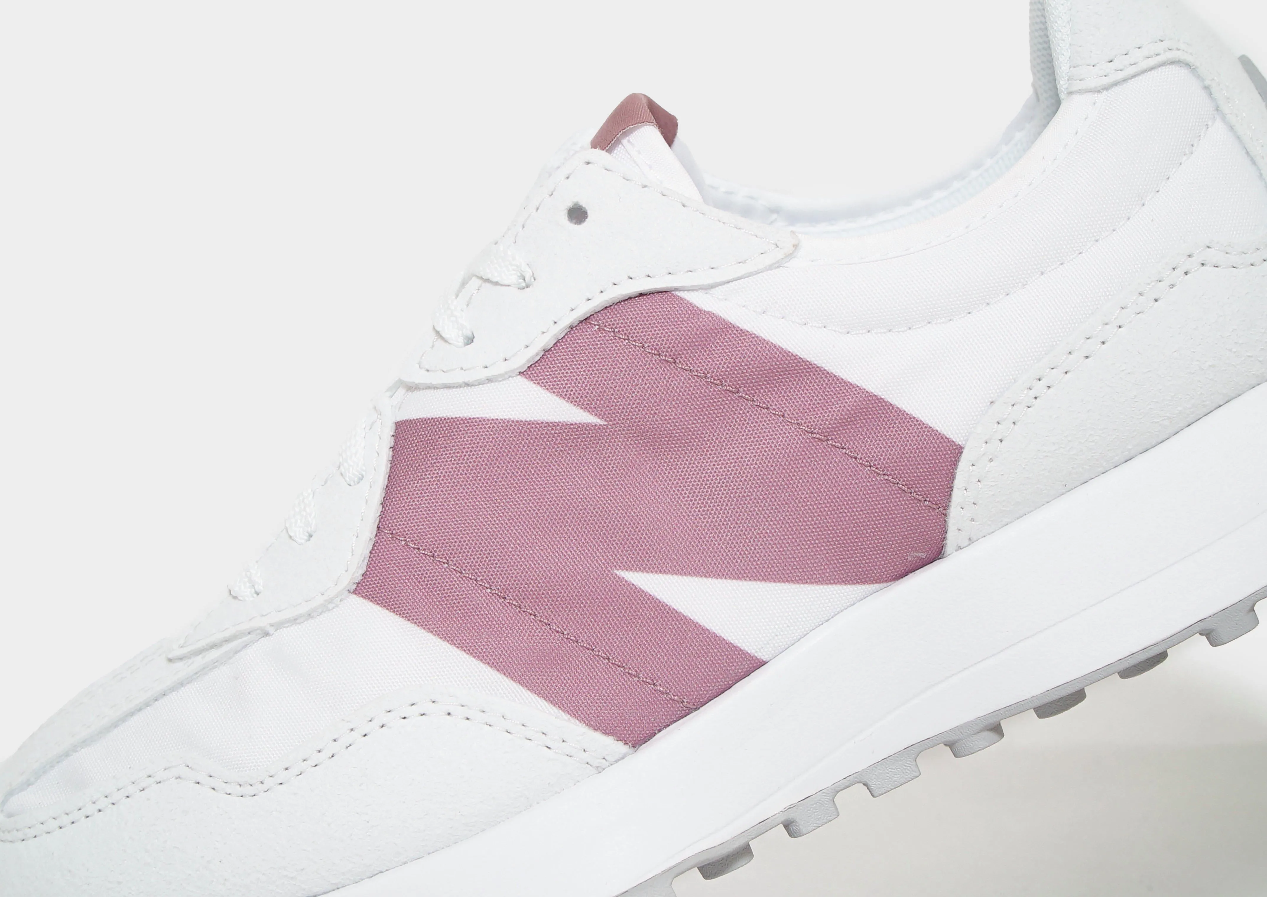 Gloss-Touch 327 Women's