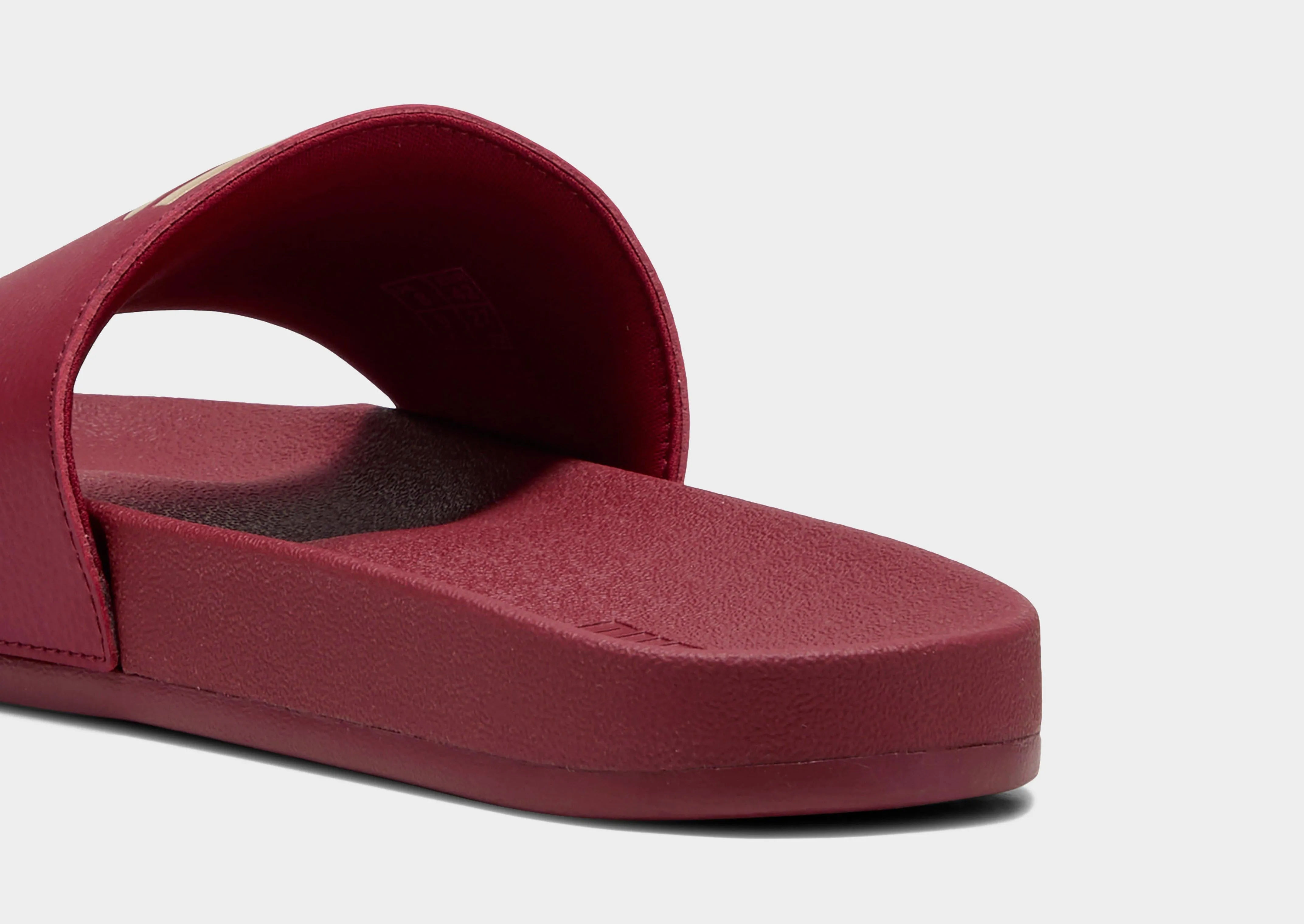 Glossy Leadcat Comfort Sandals Women's