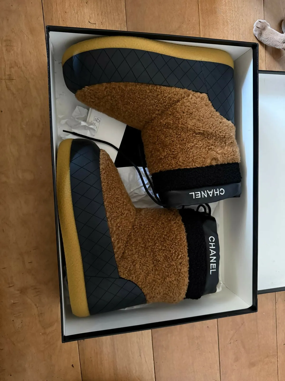 Heavy Sole Chanel Aprs-Ski Shearling Snow Boots- For Him, Size 42
