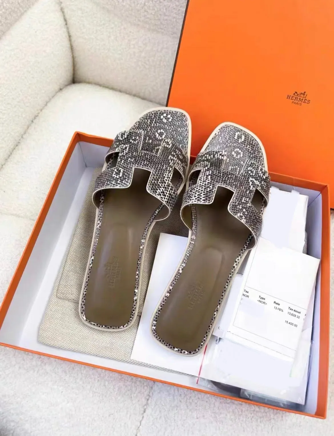HERMES Lizard Oran Sandals 37.5 Ombre Supportive Fit