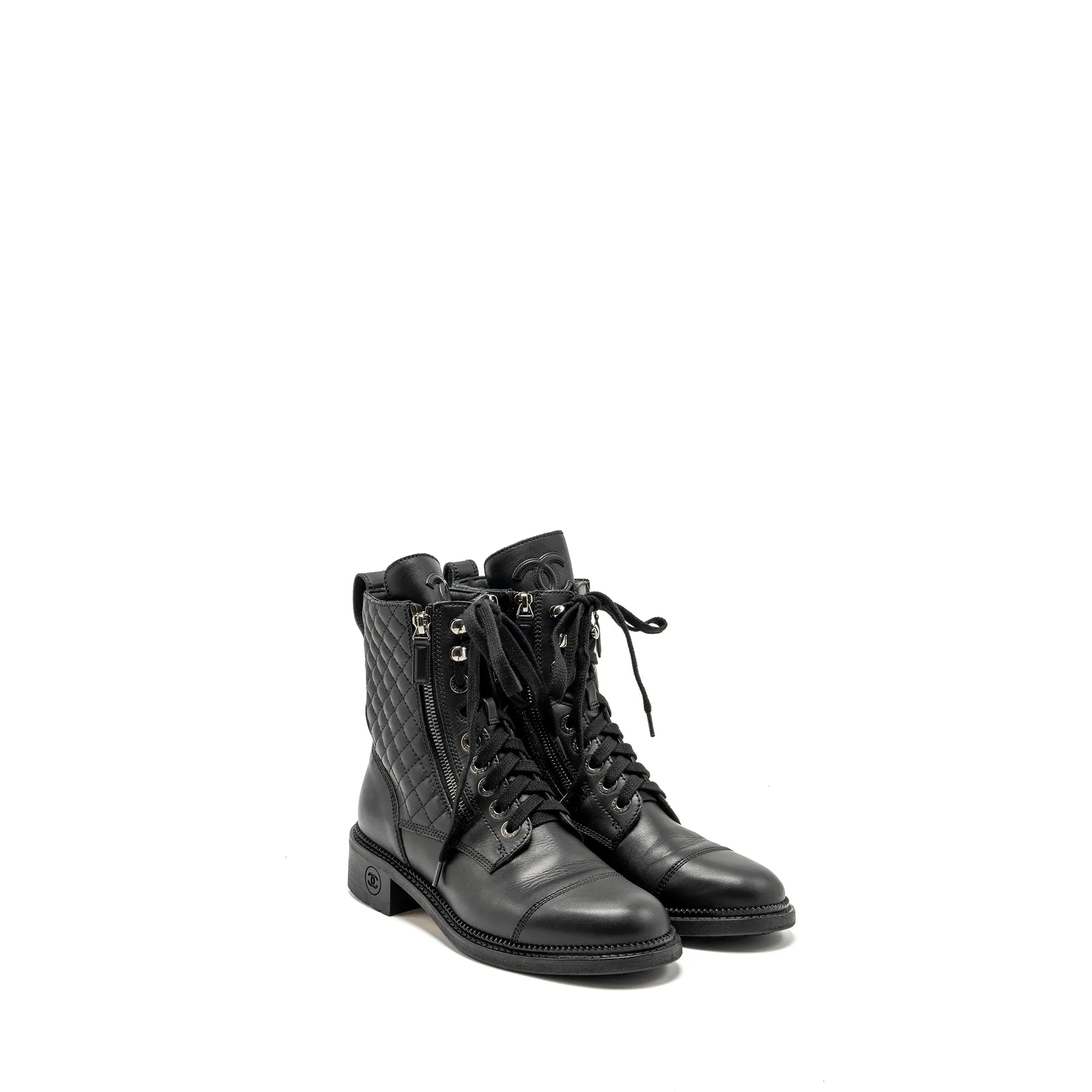 High Grip Chanel Size 38 Quilted Lace Up Combat Boots Calfskin Black