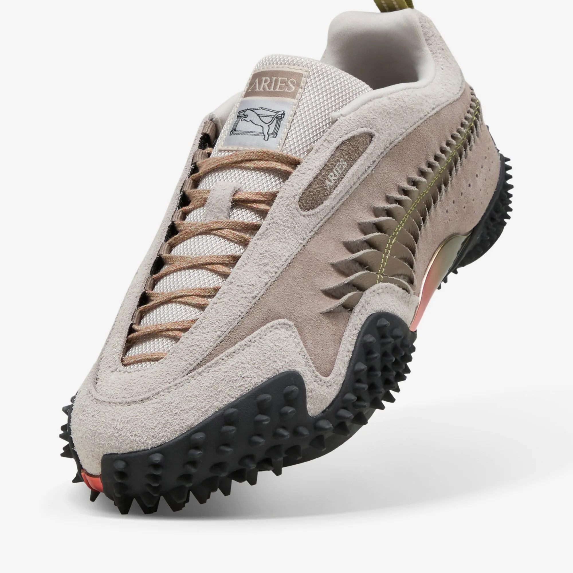 High-Traction Grip Mostro Craft x Aries