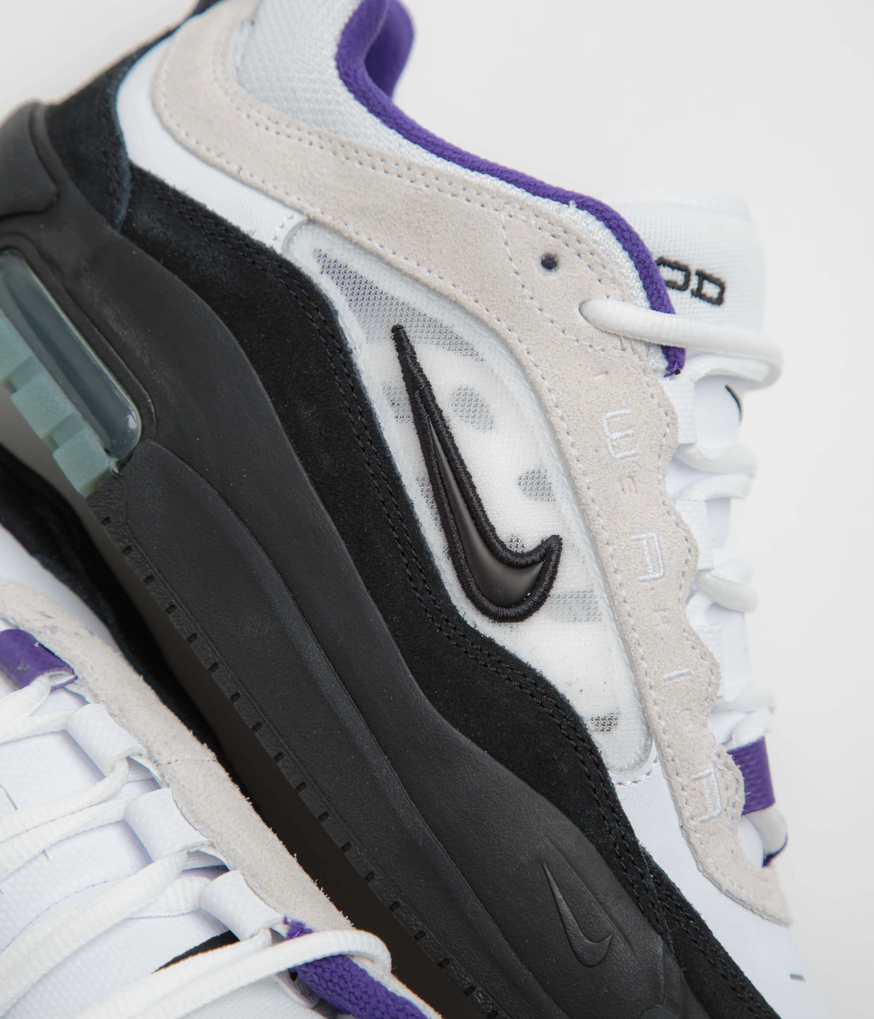 Nike SB Air Max Ishod Shoes in White and Black and Court Purple - Black