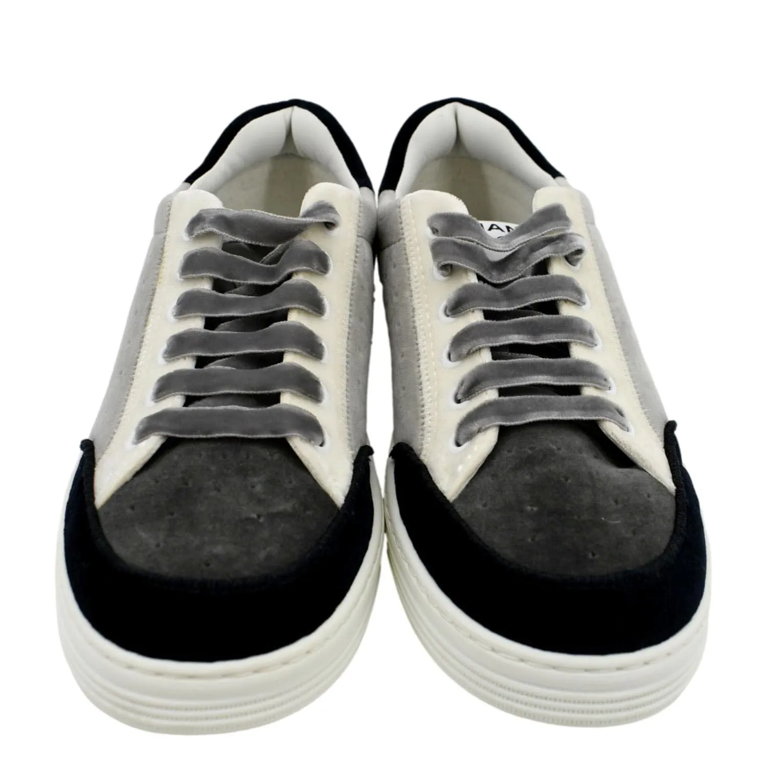 Iconic lining CHANEL Velvet Multicolor Sneakers Size 39