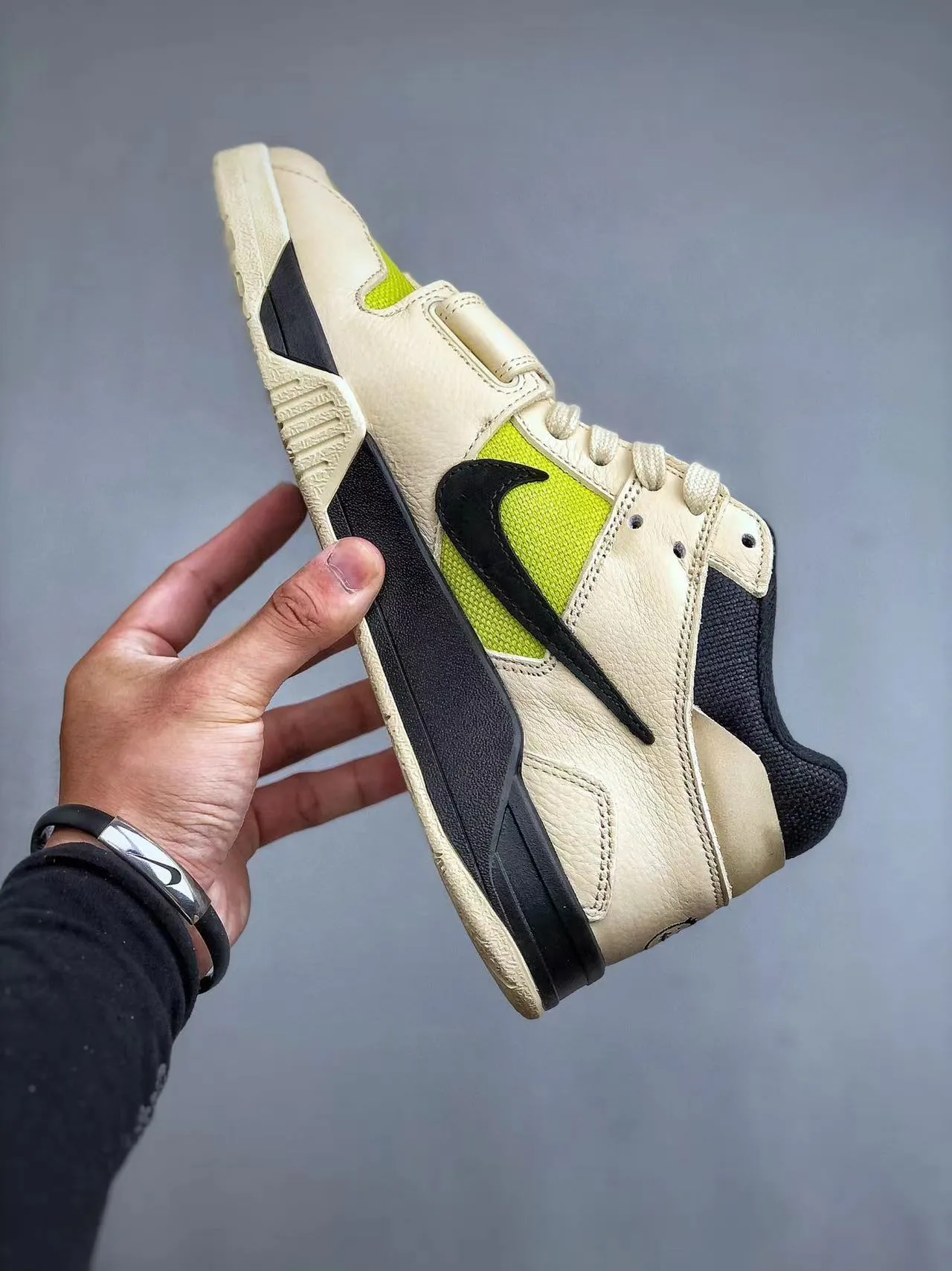 Jumpman Jack Travis Scott Cut The Check Bright Cactus Quick Glide Comfort