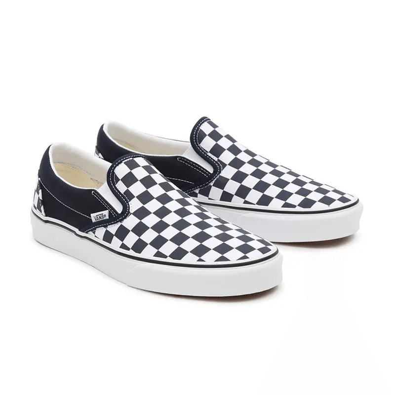 Lifestyle-Fit Vans Classic Slip-On Unisex Sneaker Checkerboard Parisian Night/True White