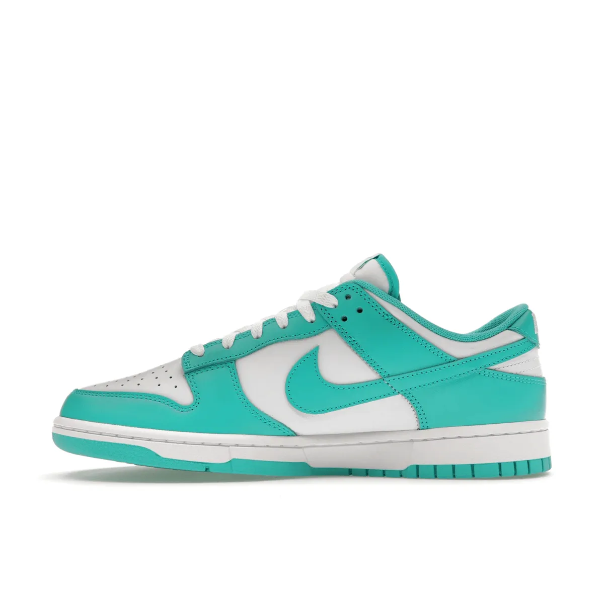 Light cushion Nike Dunk Low Clear Jade