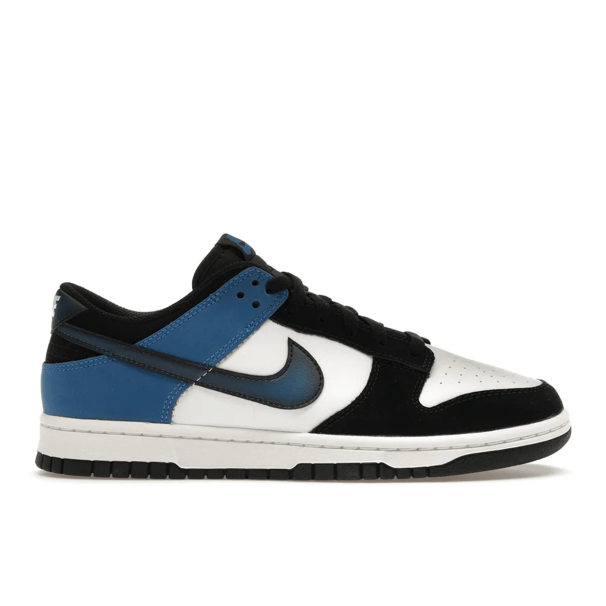 Light Flex Step Nike Dunk Low Industrial Blue