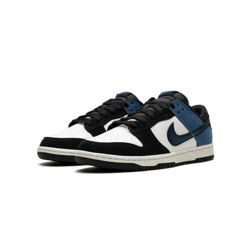 Light Flex Step Nike Dunk Low Industrial Blue