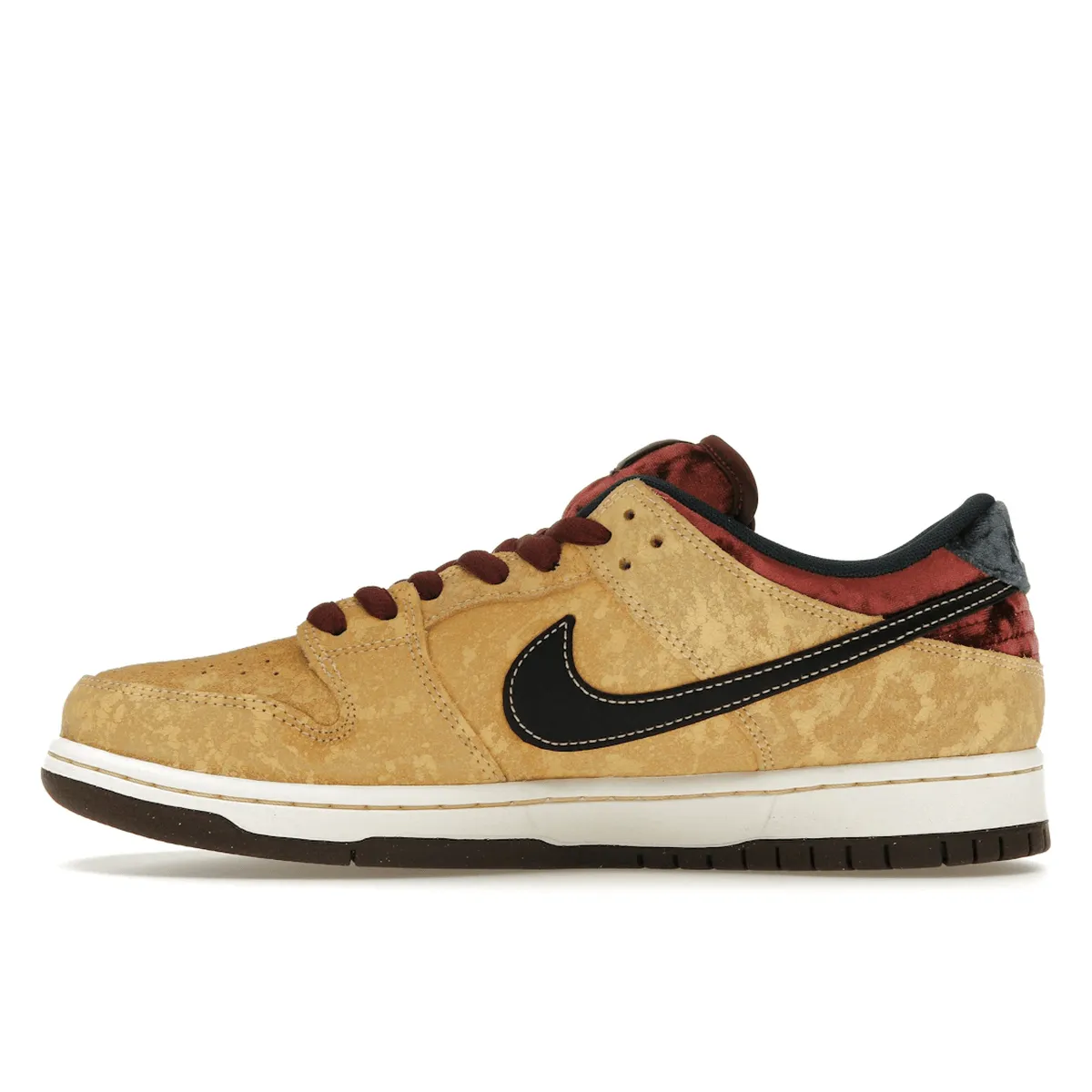 Light Motion Nike SB Dunk Low City of Cinema