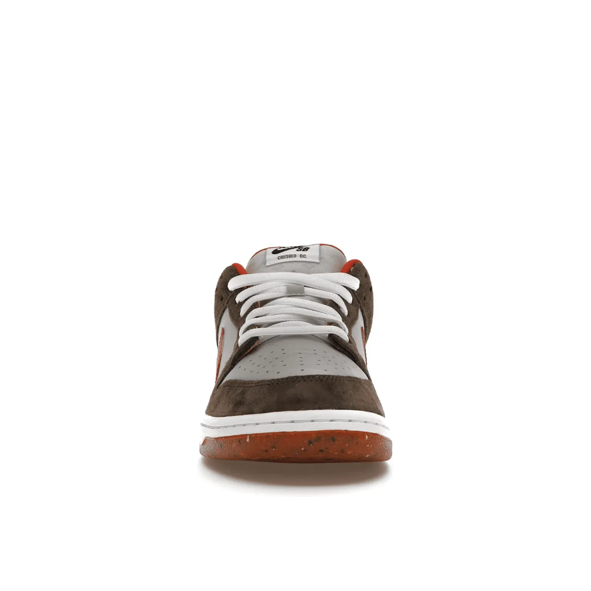 Light Step-In Nike SB Dunk Low Crushed D.C.