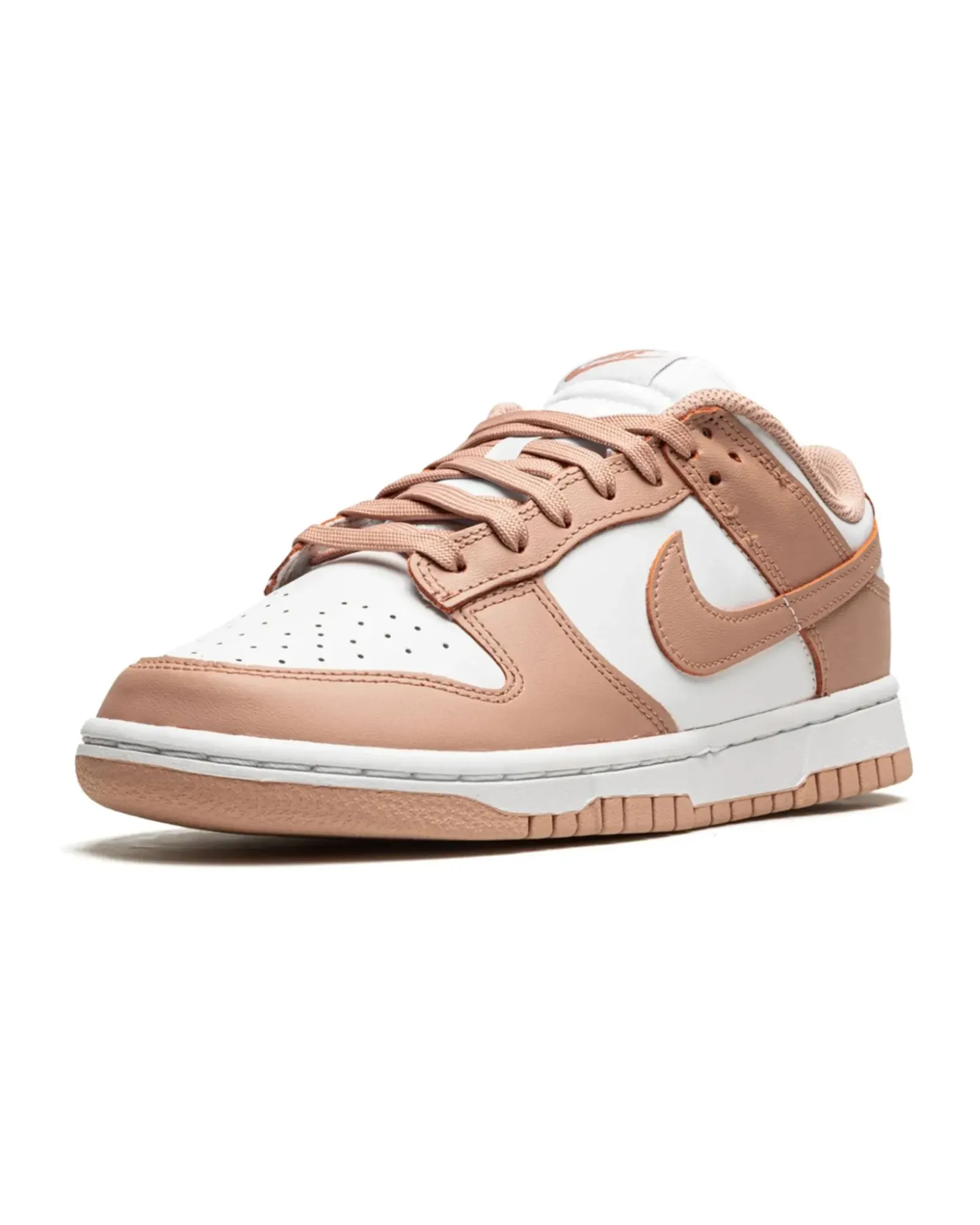 Light Step Move Nike Dunk Low Rose Whisper