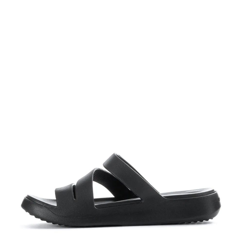 Light Step-On Getaway Strappy - Womens