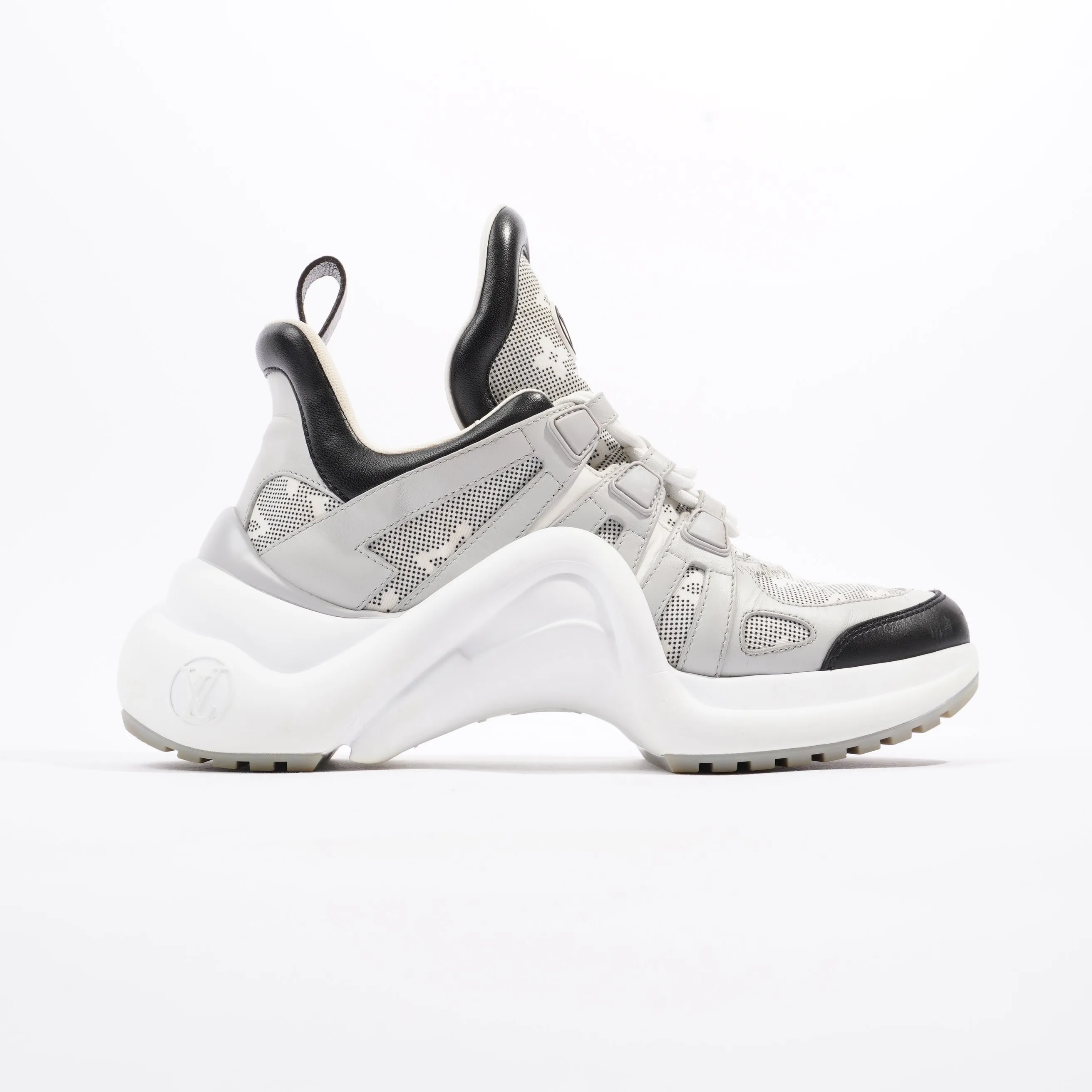 Louis Vuitton Archlight Sneakers Grey Monogram / White / Black Canvas EU 38 UK 5 Luxe sole