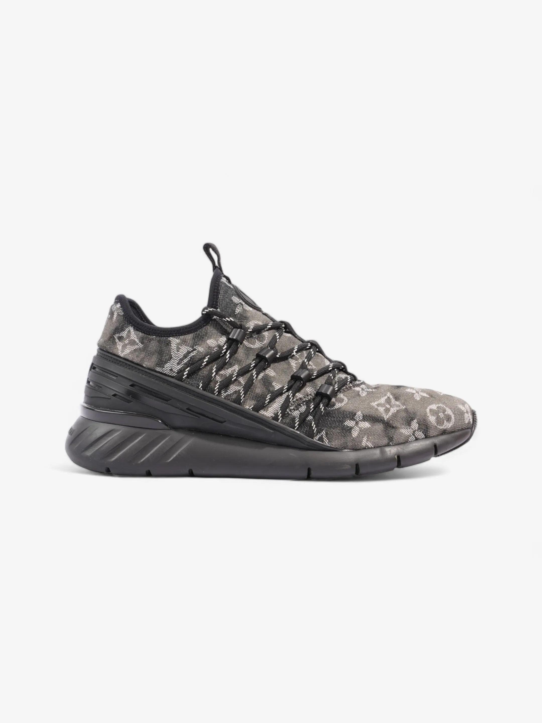 Louis Vuitton Fast Lane Sneaker Black / White Denim EU 41 UK 7 contemporary