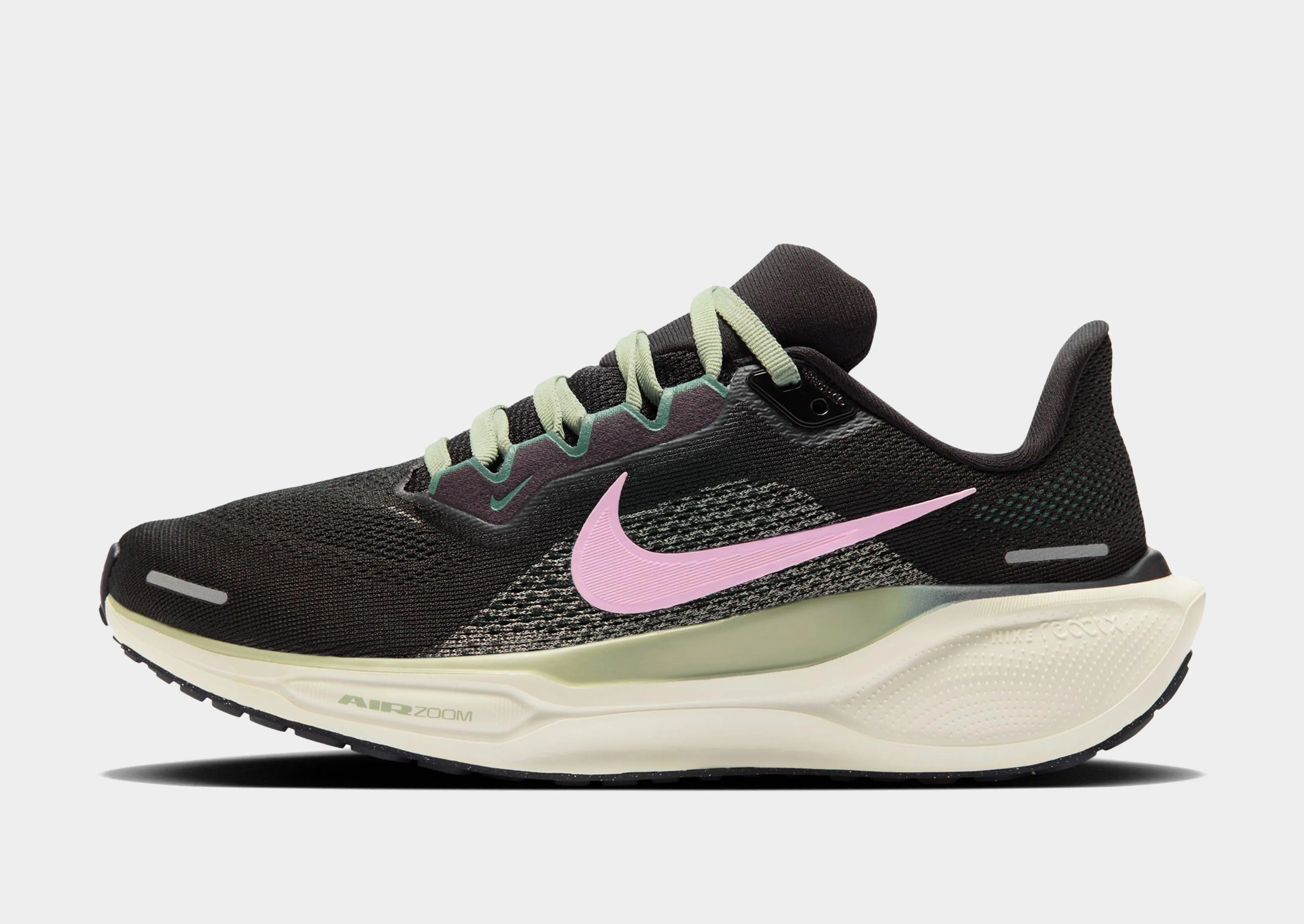 Velvet Soft Pegasus 41 Women's