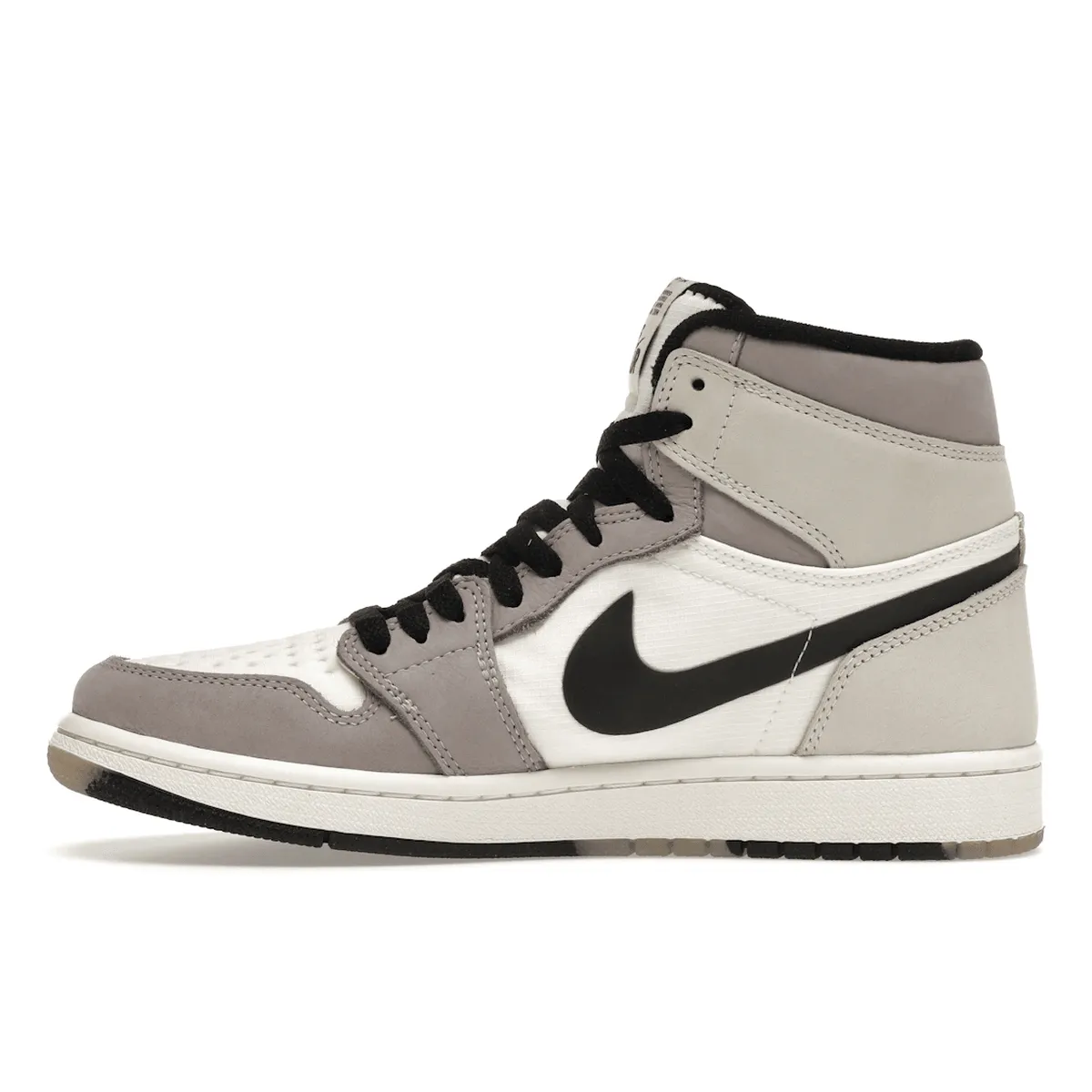 Maximum Comfort Air Jordan 1 High Element Gore-Tex Light Bone