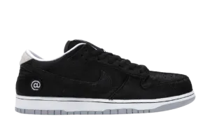 Urban Comfort Durable Stitching Medicom x SB Dunk Low Bearbrick