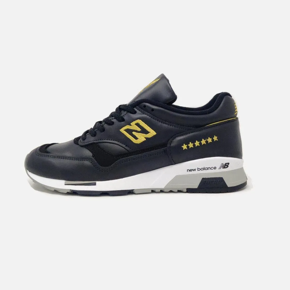 Mid Top Urban Sleek Men's New Balance 1500 LFC Black Leather Trainers Liverpool Football Club