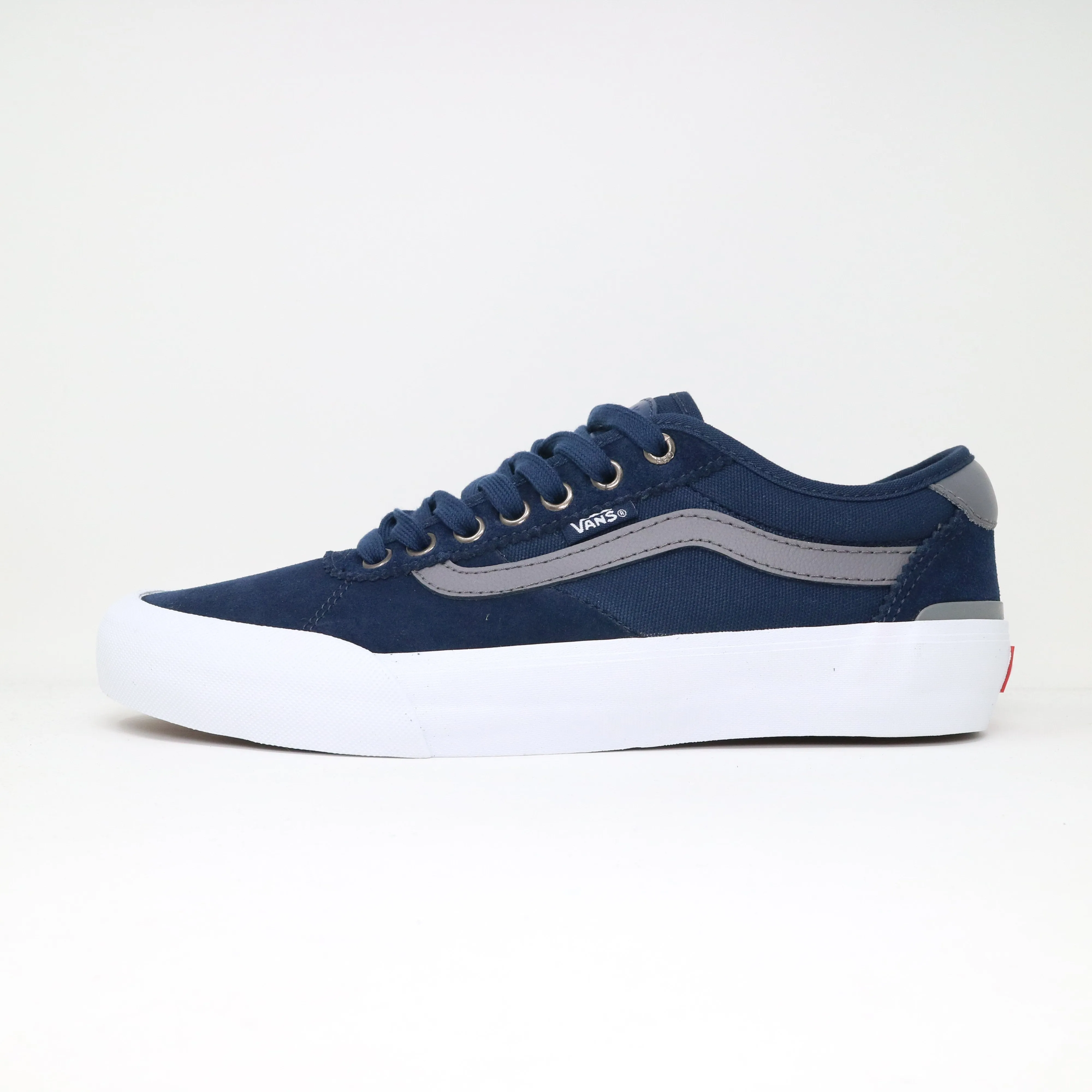 Men's Vans Chima Pro 2 Skate - Blue Trainers Punch-Hole