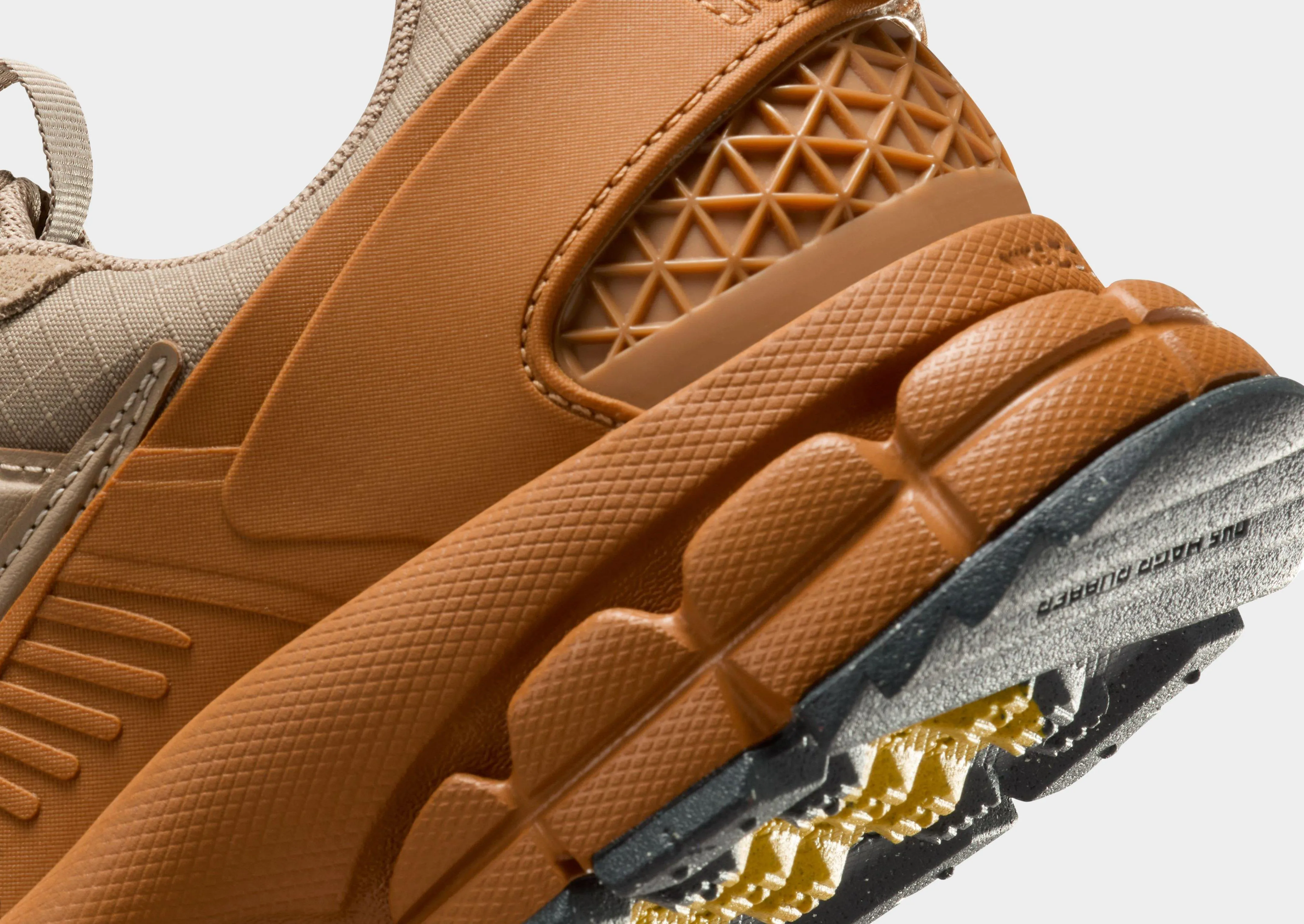 Microbe-Shield Zoom Vomero Roam Women's