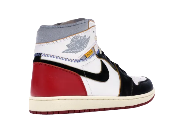 Minimal Look AJ1 Retro High Union Los Angeles Black Toe
