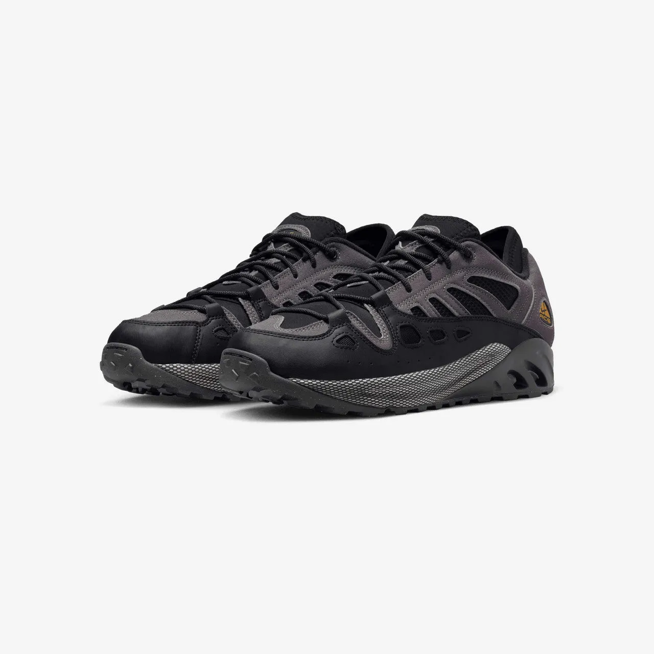 Minimalist Urban Edge ACG Air Exploraid