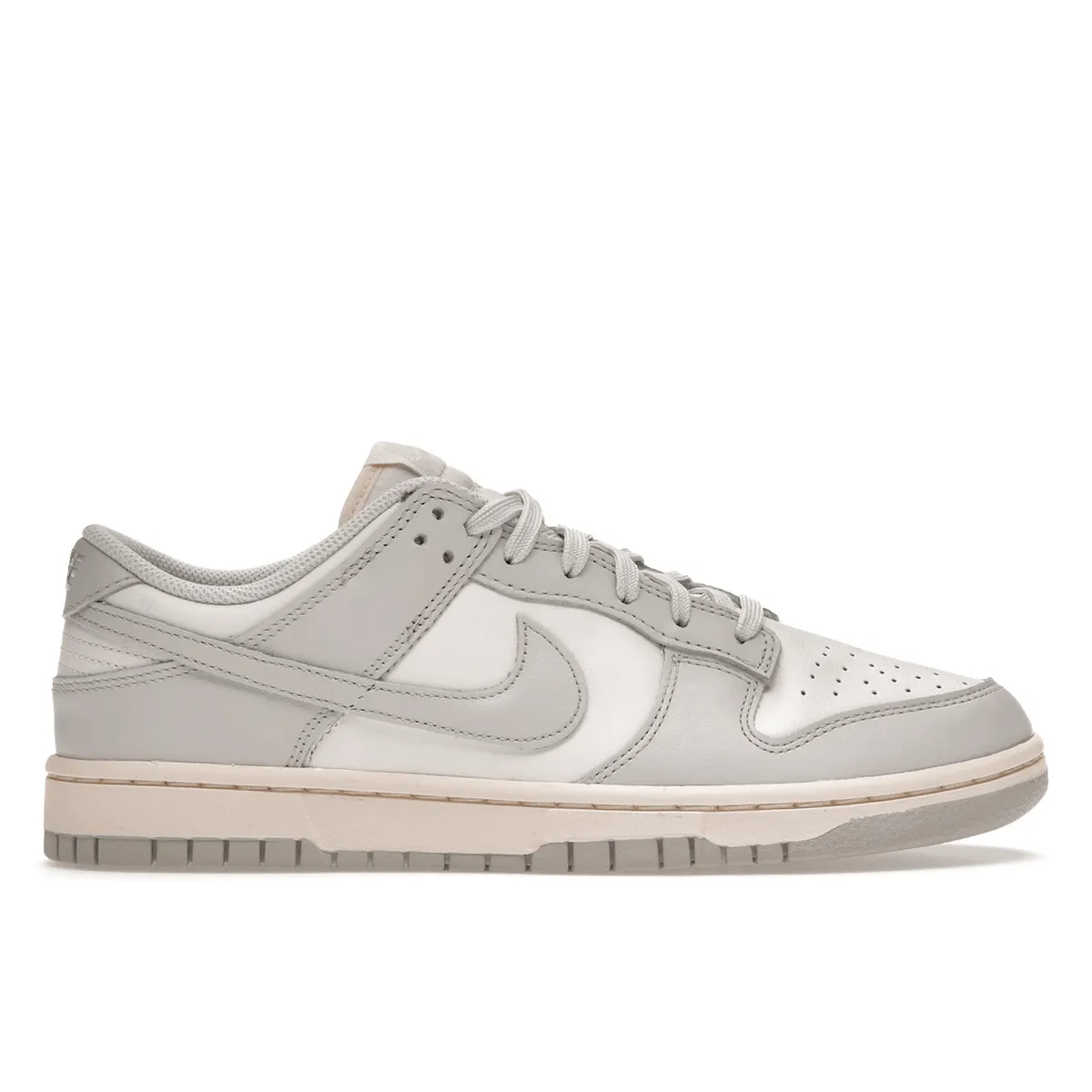 Street Cool Stair Step Nike Dunk Low Sail Light Bone