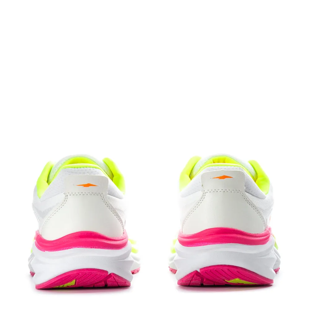 Move Wide- Womens Lightweight Step