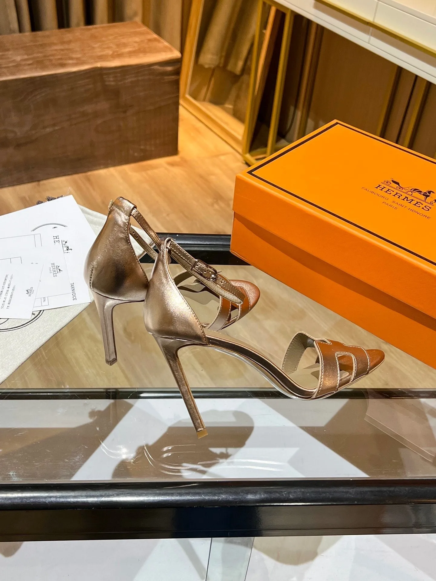 Multi Directional New Hermes HIGH HEELS 028