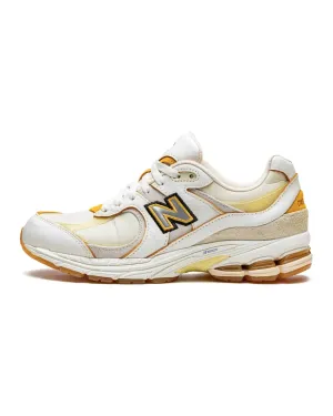 New Balance 2002R Joe Freshgoods Conversations Amongst Us Everyday Look Fashion-forward comfort