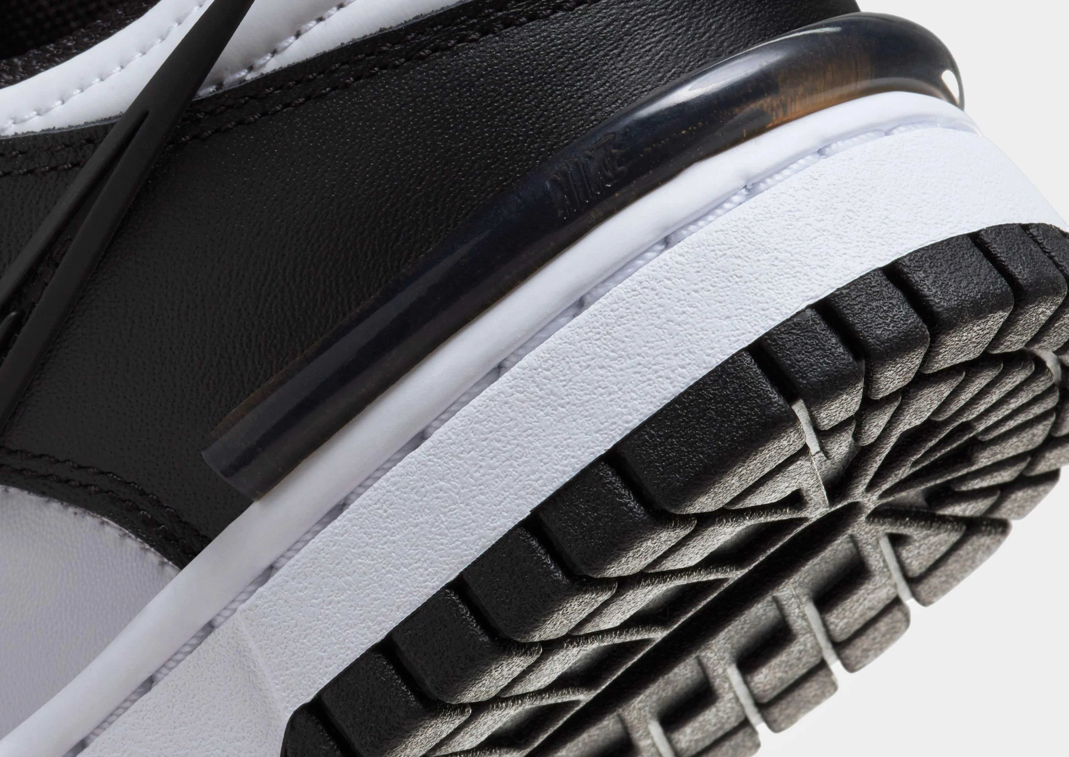 narrow-fit Dunk Low Twist Women's