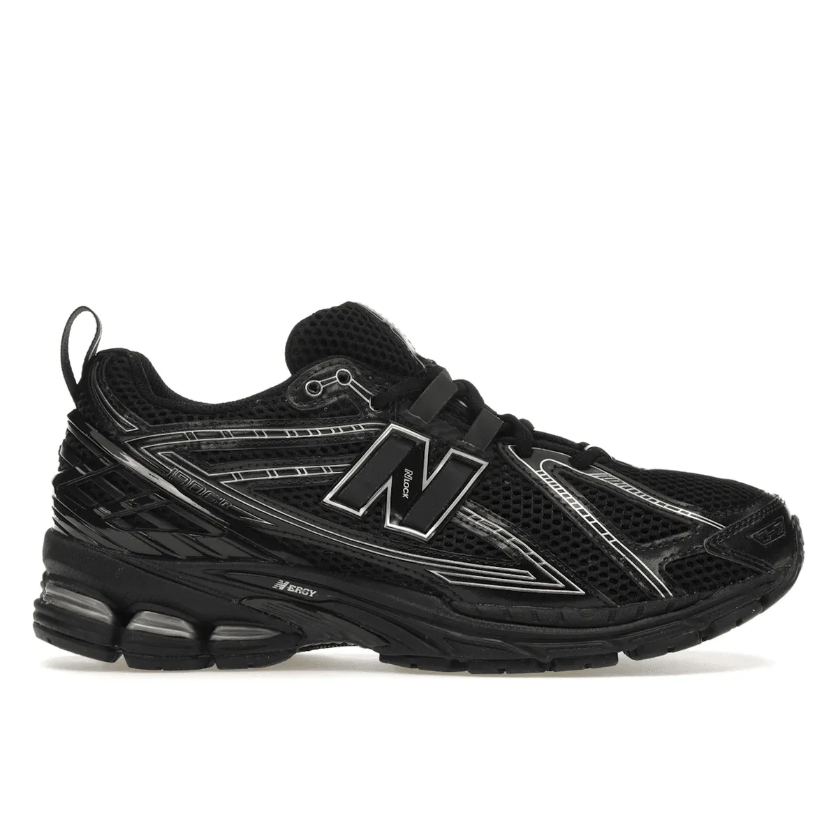 New Balance 1906R Black Grey running in a fitness center shoes low - heeled running shoes