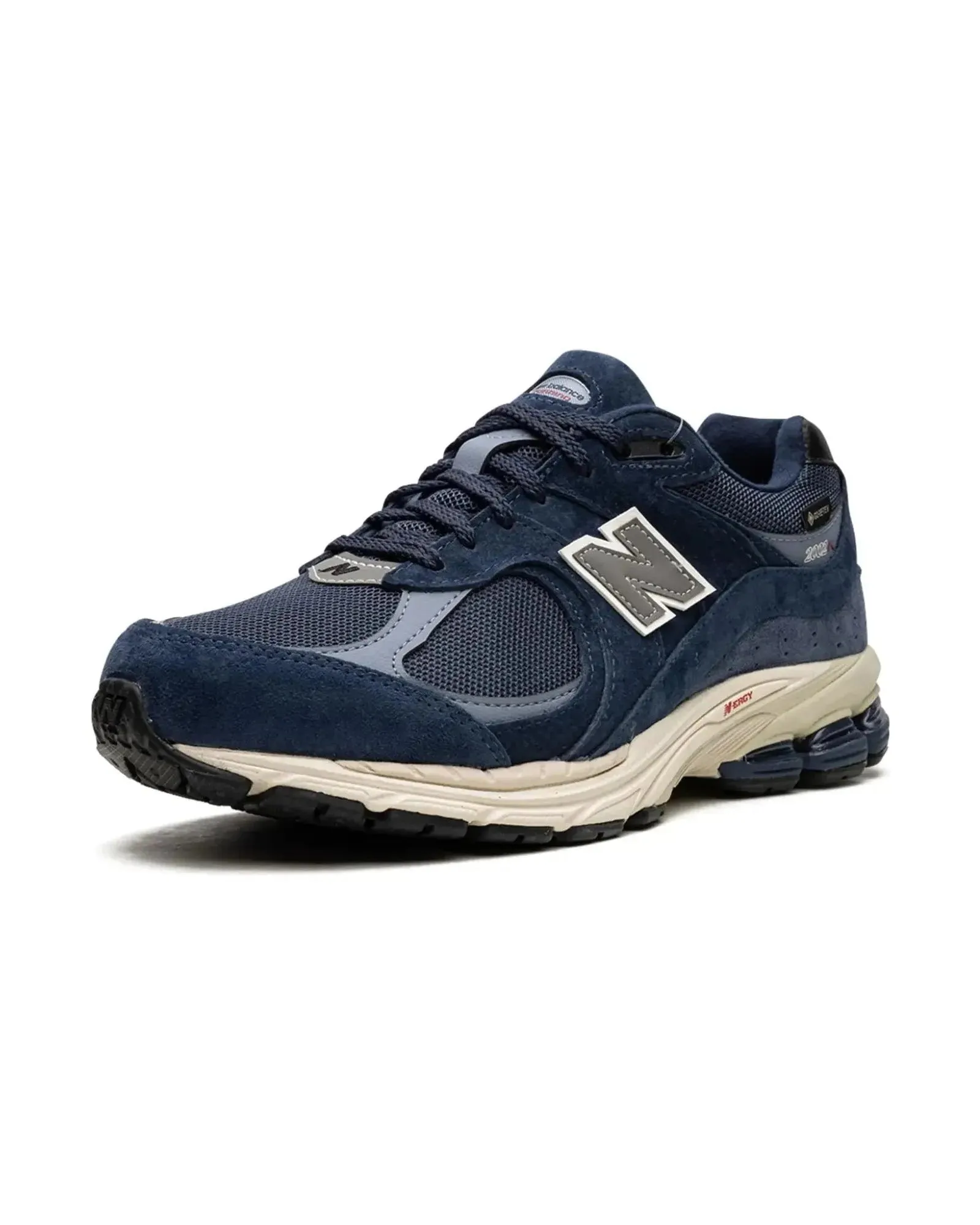 New Balance 2002R Gore-Tex Navy Arctic Grey Effortless Wear