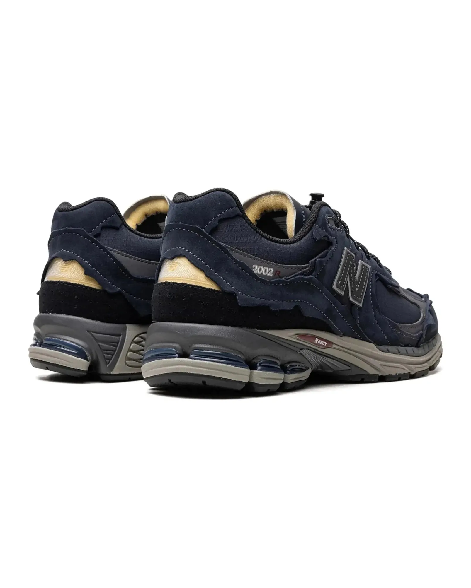 New Balance 2002R Protection Pack Eclipse mountain shoes