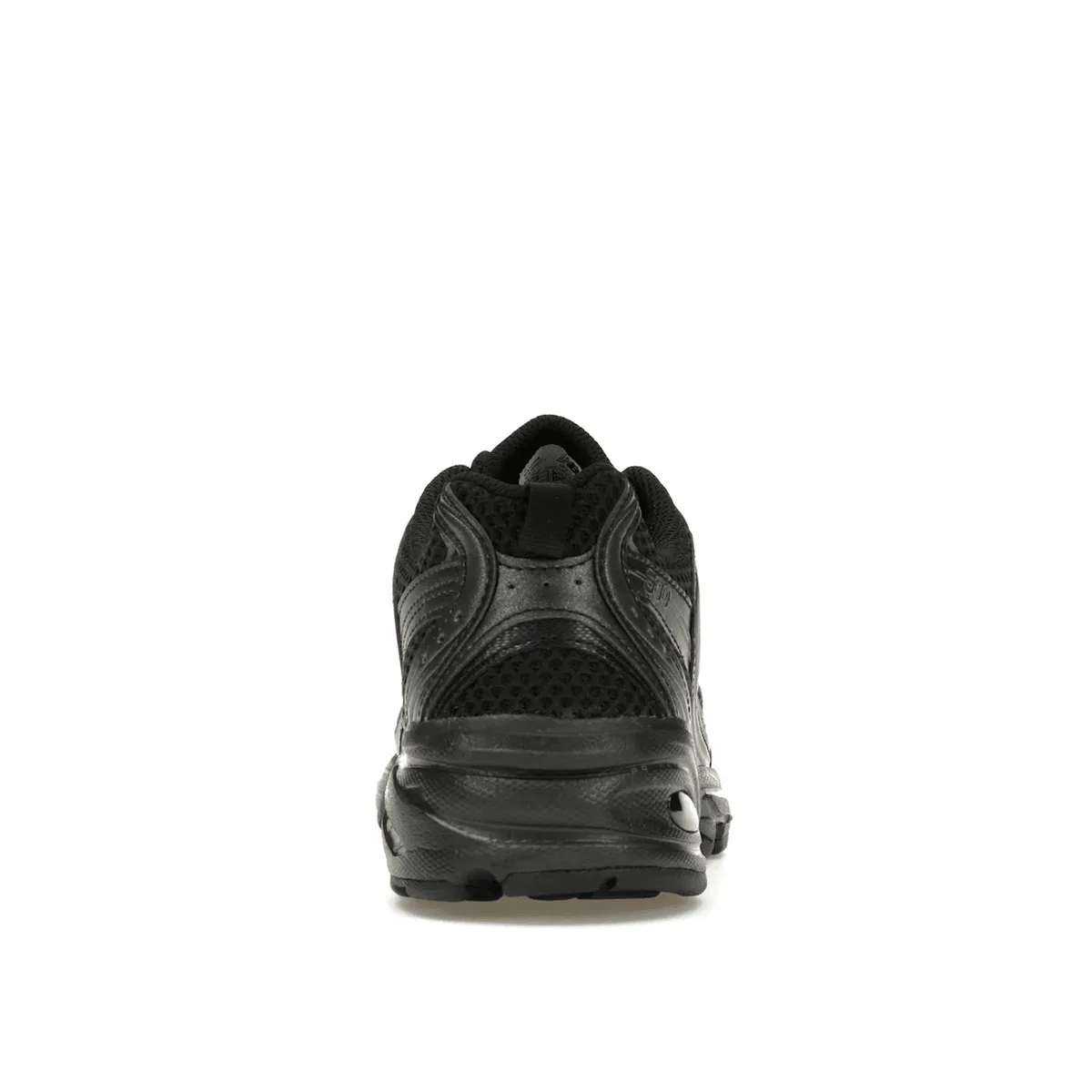 New Balance 530 Black Dark Grey Exclusive chic