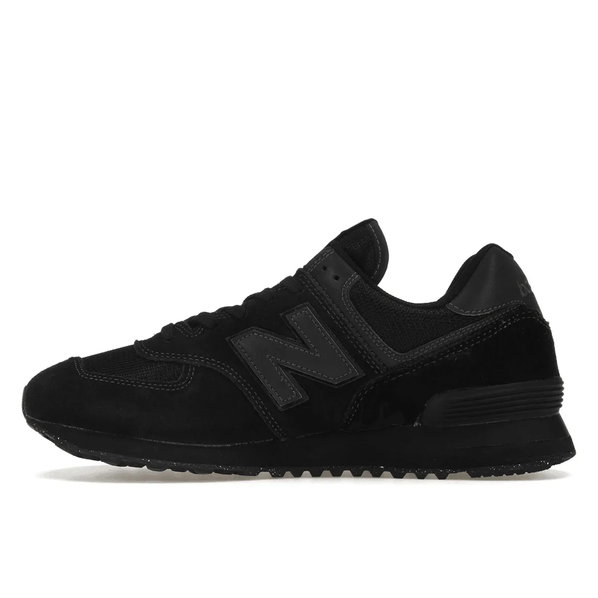 New Balance 574 Triple Black Casual traction