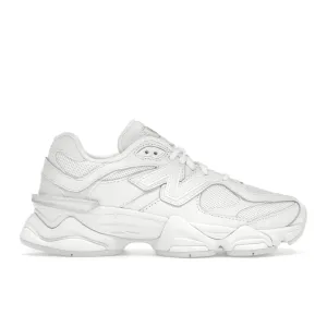 All-day style New Balance 9060 Triple White