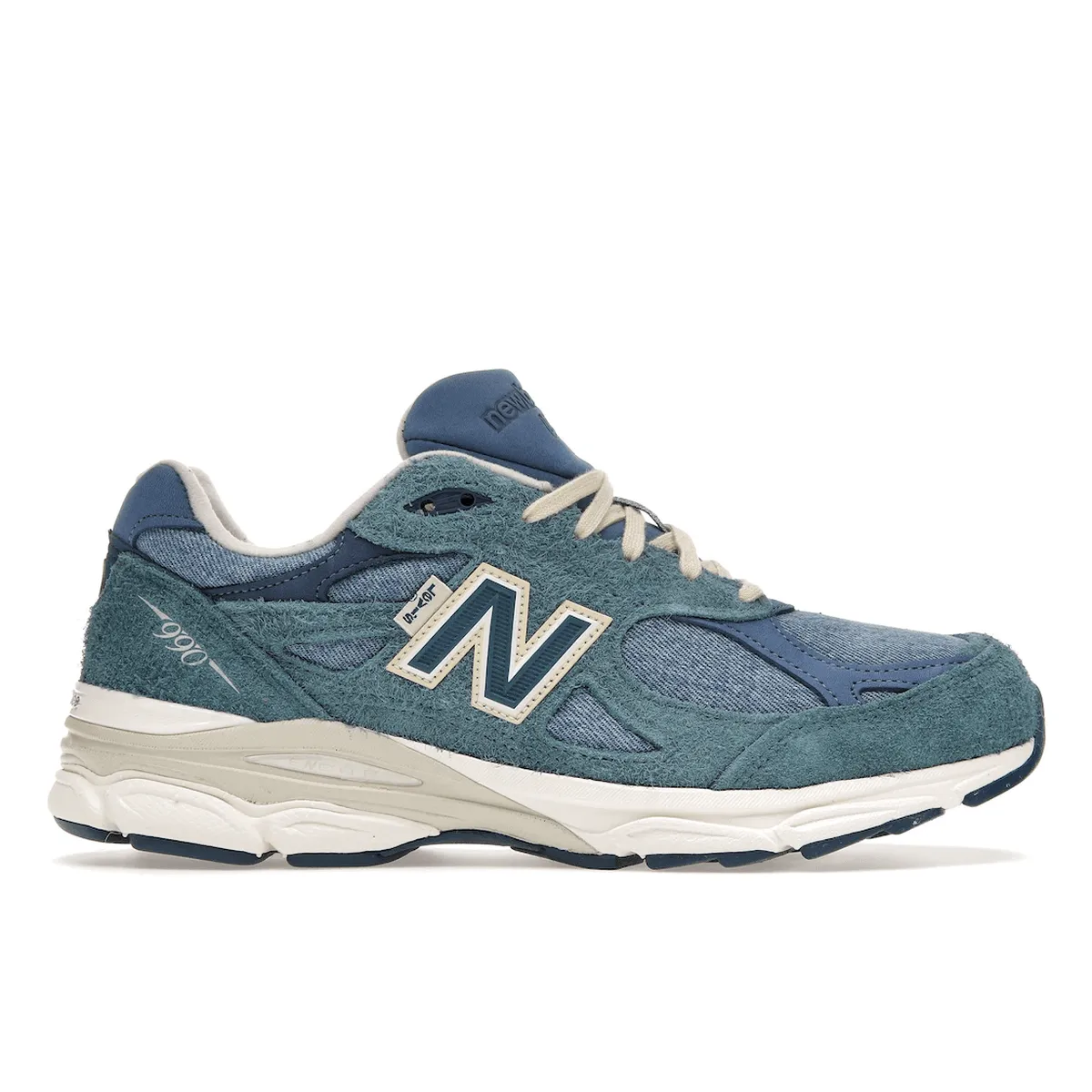 New Balance 990v3 MiUSA Levi's Denim Wide passage area