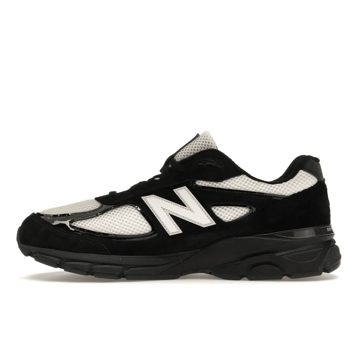 New Balance 990v4 MiUSA Joe Freshgoods 1998 Outro Wide Range