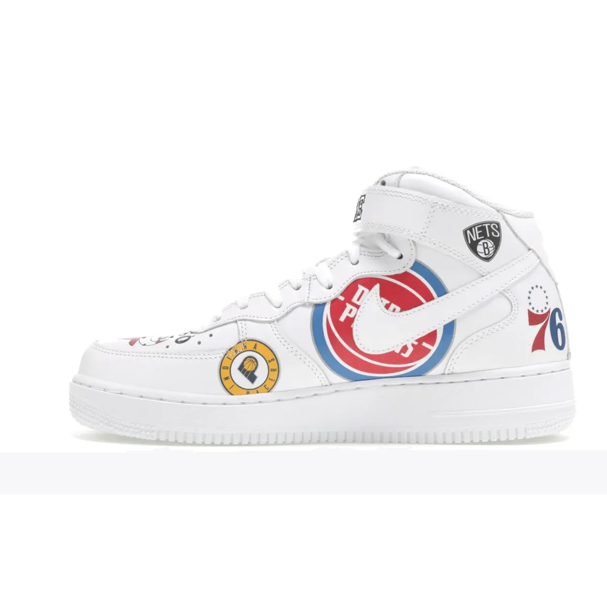 Nike Air Force 1 Mid Supreme NBA White Season Flash