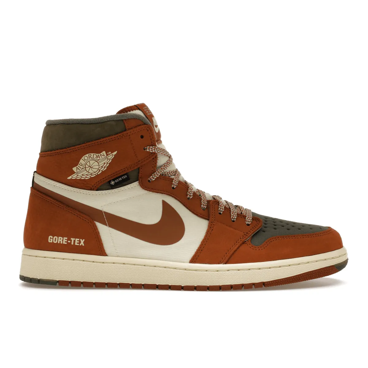 Nike Air Jordan 1 Retro High Element Gore-Tex Legend Coffee Trendy Look