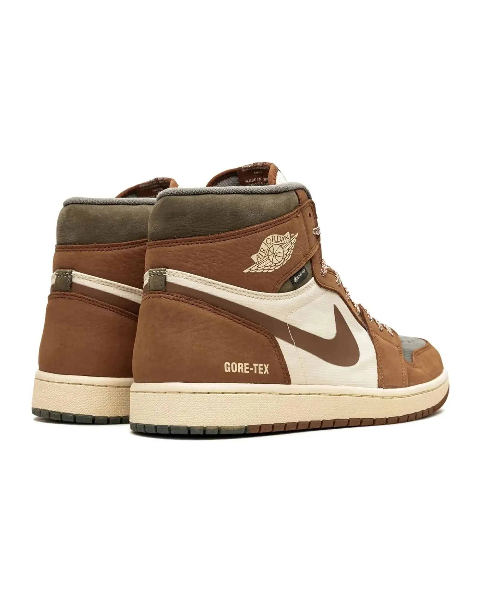 Nike Air Jordan 1 Retro High Element Gore-Tex Legend Coffee Trendy Look
