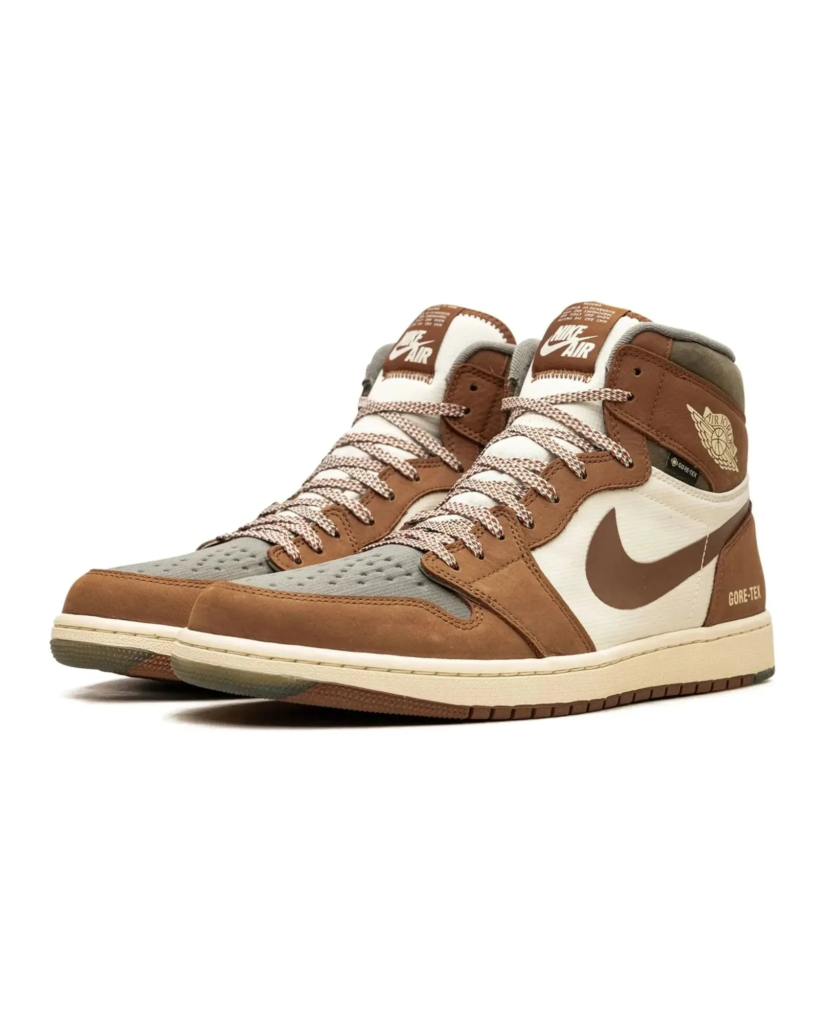 Nike Air Jordan 1 Retro High Element Gore-Tex Legend Coffee Trendy Look