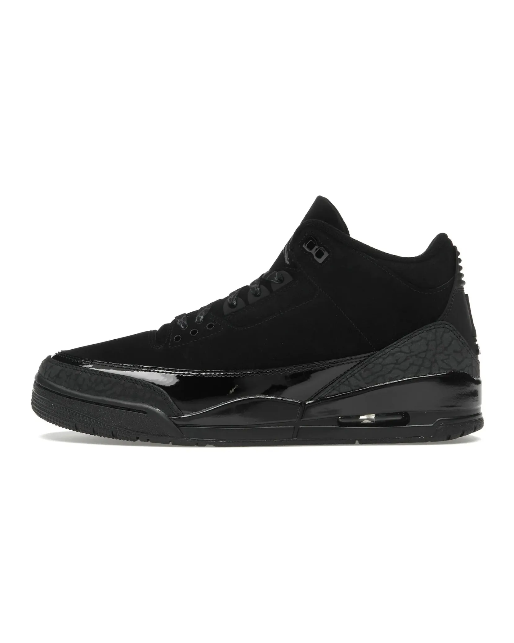 Nike Air Jordan 3 Retro Black Cat Sleek lines