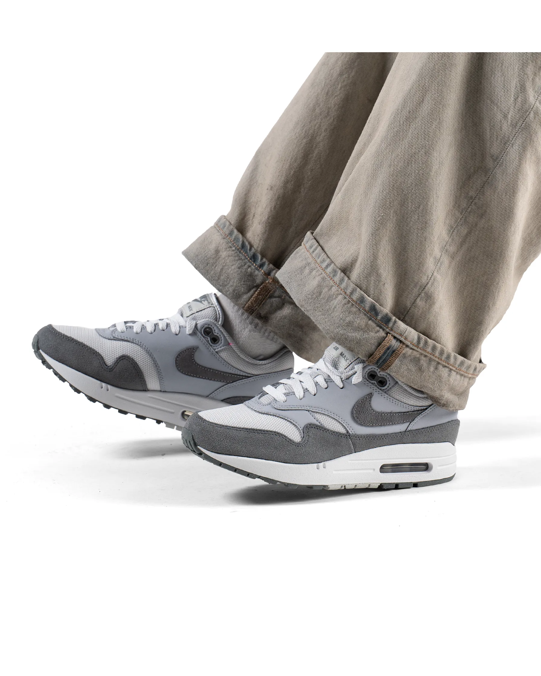 Nike Air Max 1 '87 Photon Dust Wolf Grey Comfortable Insole