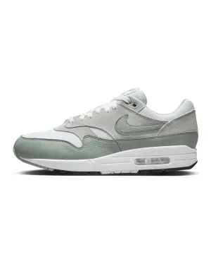 relay running running in sand shoes Nike Air Max 1 White Mica Green