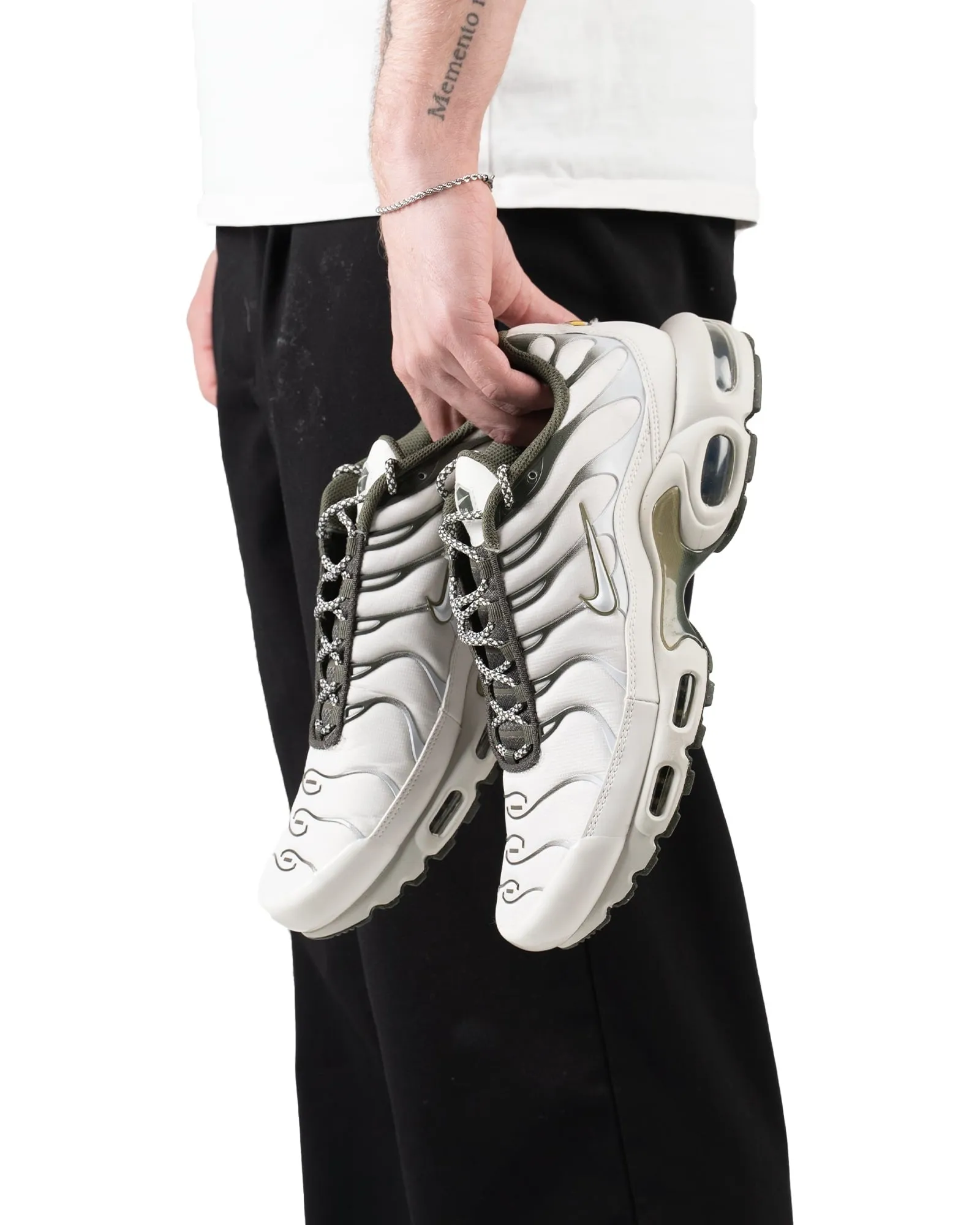 Nike Air Max Plus Phantom Cargo Khaki Versatile