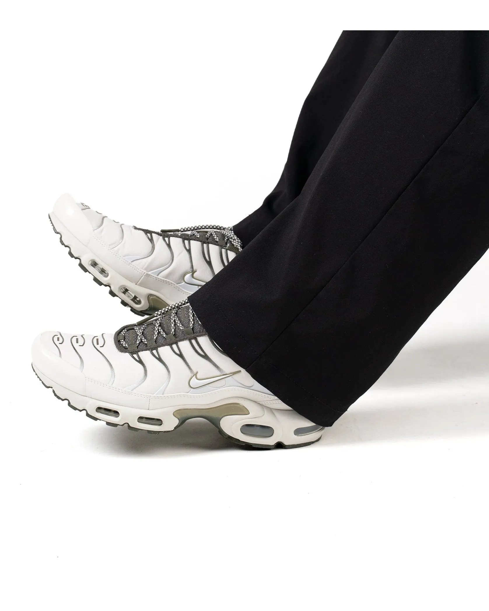 Nike Air Max Plus Phantom Cargo Khaki Versatile